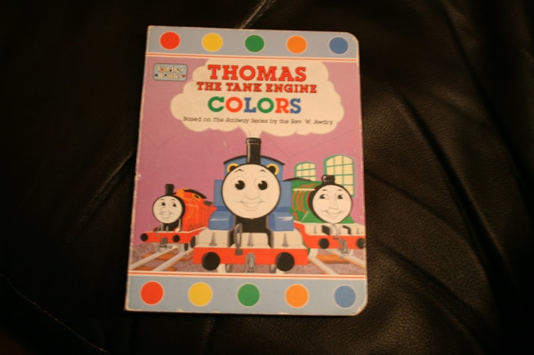 Thomas the Tank Engine: Colors (1991) (Toddler Board Books)