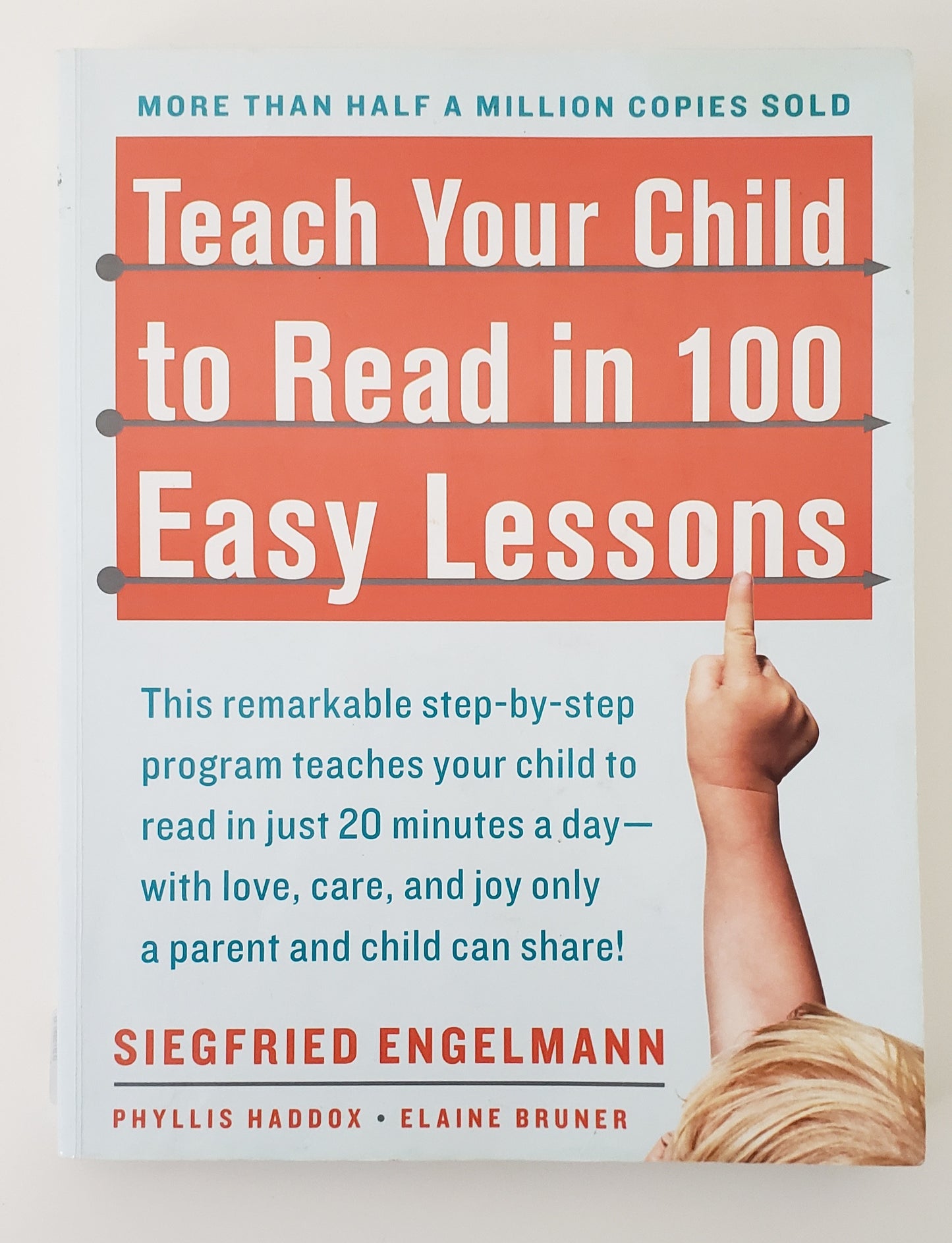 Teach Your Child to Read in 100 Easy Lessons: Revised and Updated Second Edition