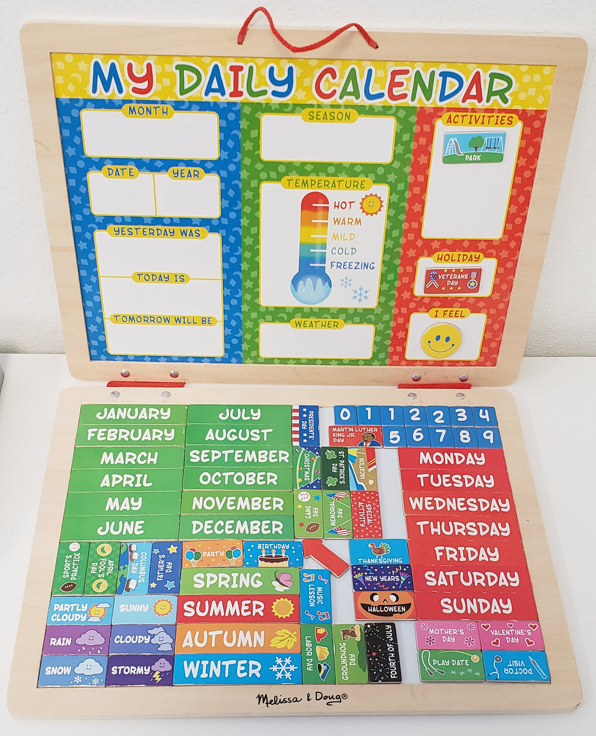 Melissa & Doug Daily Calendar