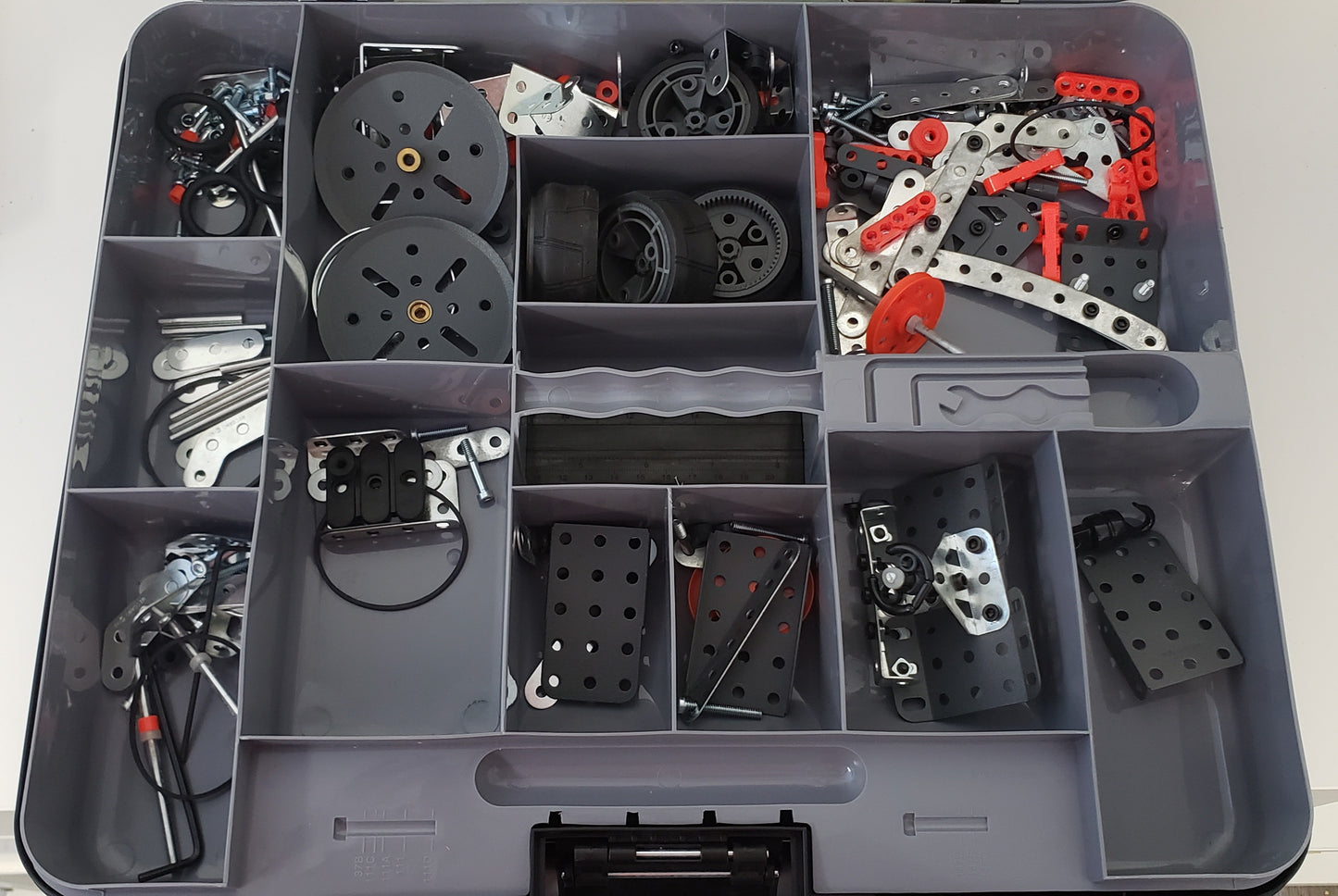 Meccano Erector Set Special Edition